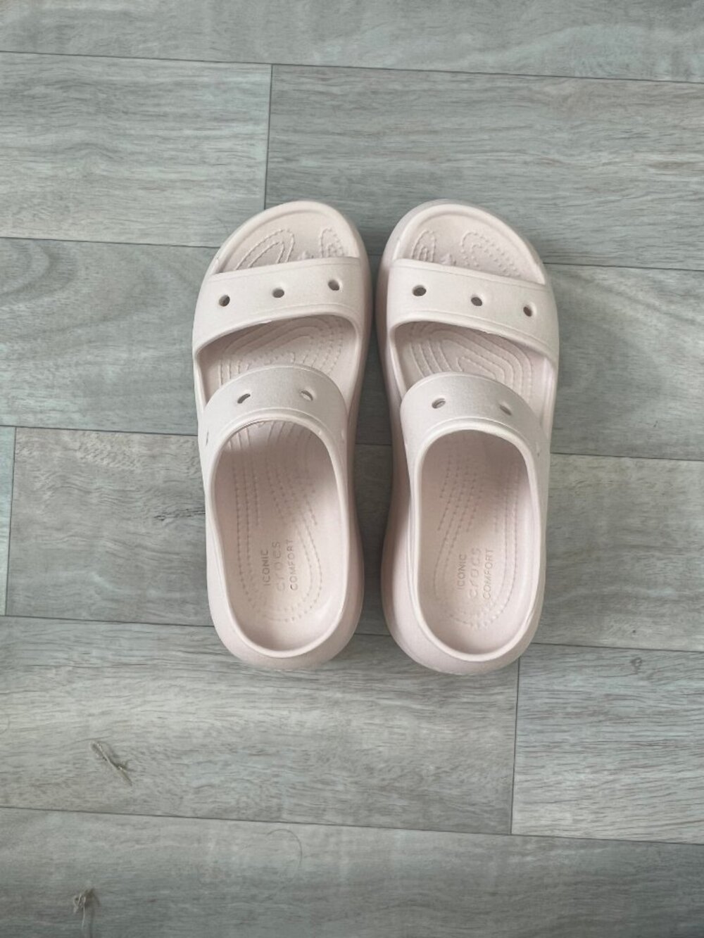 CROCS Classic Crush Platform Sandal Pale Pink- Women's 9 - Picture 2 of 4